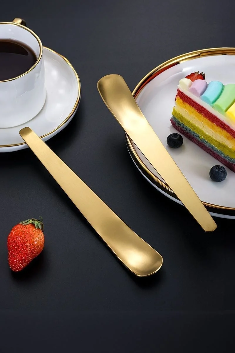 Chavin Stainless Steel Gold 18 cm Dessert and Ice Cream Spoon CIN944SR