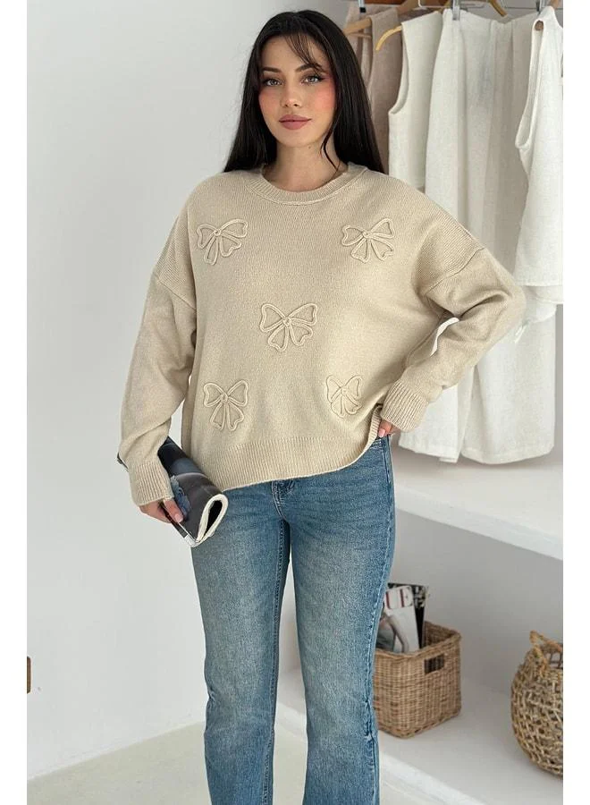 Noa Noa Women's Butterfly Embroidered Knit Sweater – Naive & Decorative Style - Beige