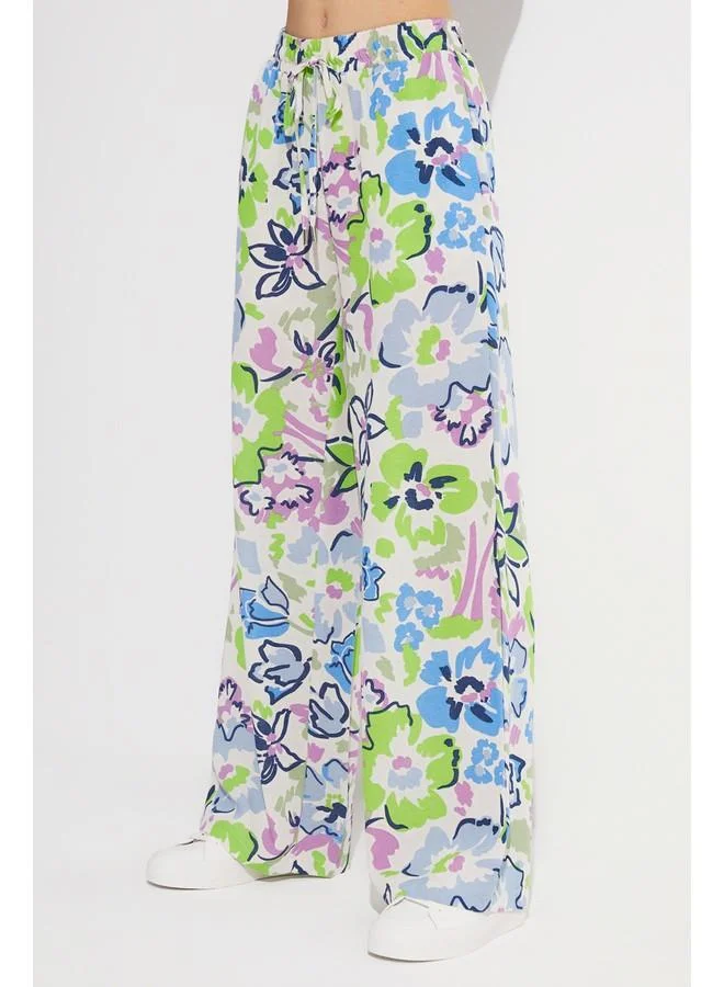 جون June Women Exclusive Wide Leg Linen Blend Floral Patterned Trouser Green