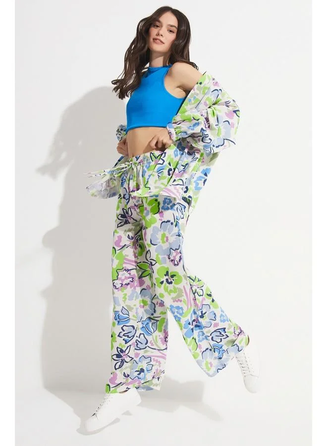 جون June Women Exclusive Wide Leg Linen Blend Floral Patterned Trouser Green