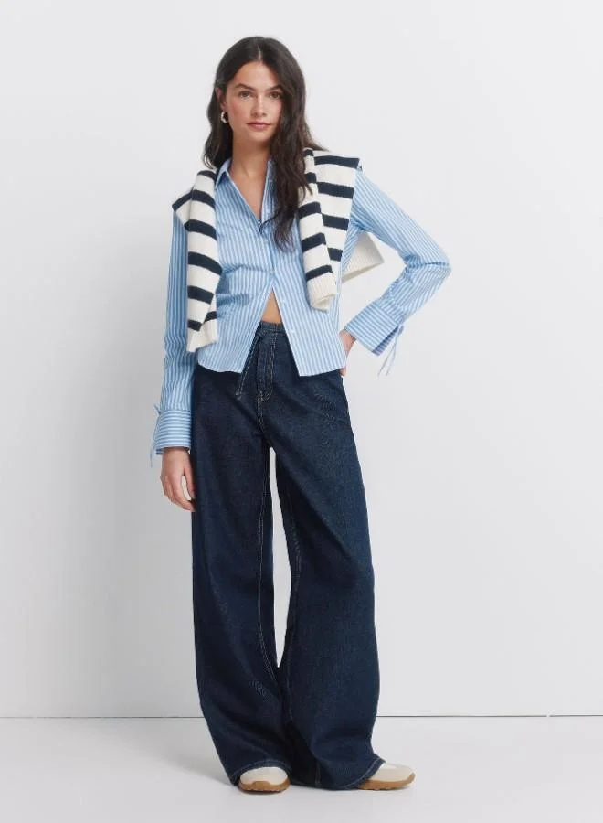 Springfield  Fitted cotton shirt, with a shirt collar, with buttons on the front and cuffs. for Women | Best Price UAE