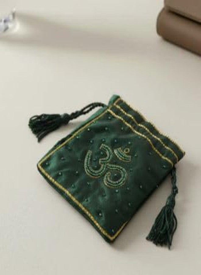 Divine Green Om Bag - Spiritual Velvet Drawstring Pouch - Image 2
