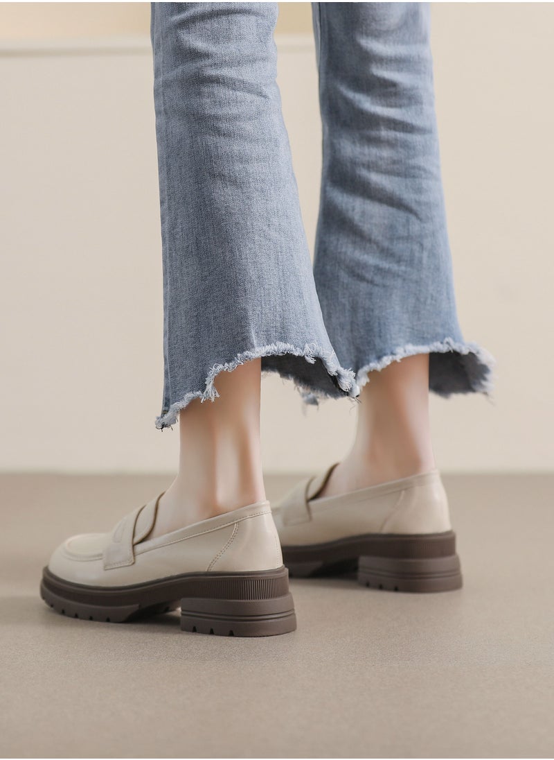 Loquat English Style Round Toe Soft Sole Single Shoes Beige  - Image 3