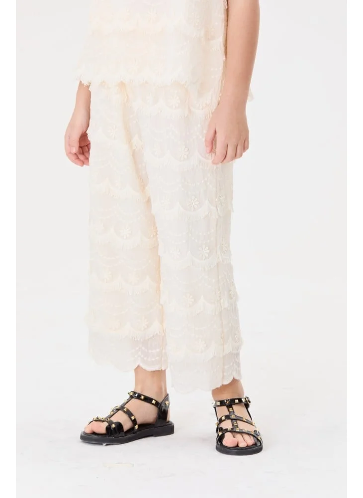Tenda Embroidered pants with fringe details
