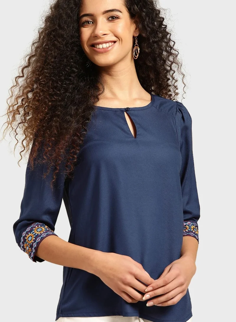 Dress Berry Embroidered Detail Top