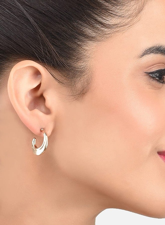 Zaveri Pearls مجموعة أقراط زافيري بيرلز العصرية المطلية بالذهب للنساء، 50 قطعة - ZPFK17224 - Image 5