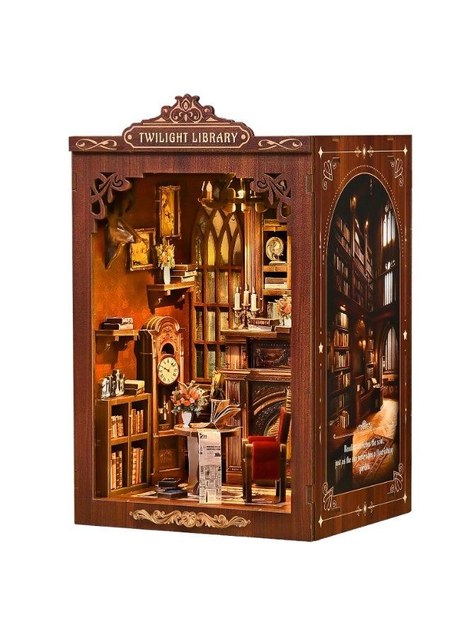 عام طابق مفاجأة DIY ثلاثي الأبعاد - نموذج مصغر خشبي للبالغين والمراهقين والمبتدئين، مجموعة بيوت صغيرة لتزيين رف الكتب، هدية محبوبة للعائلة والأصدقاء وعشاق الكتب. - Image 1