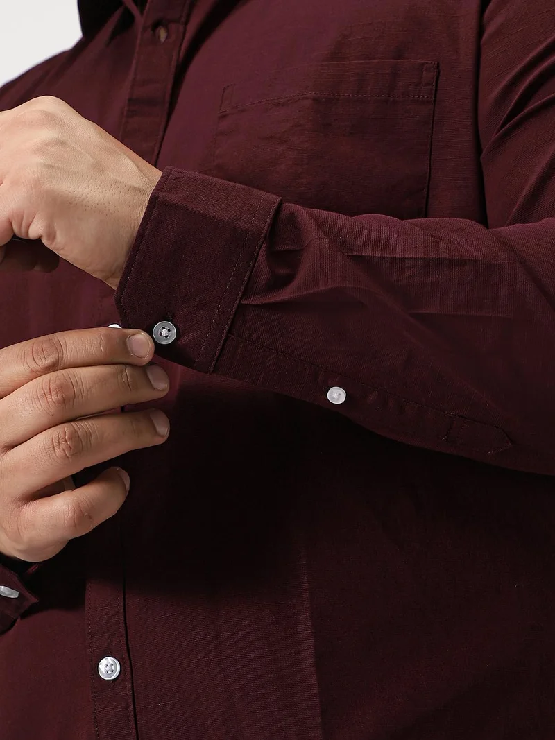 Urbano Fashion  Urbano Plus Men's Maroon Cotton Full Sleeve Regular Fit Casual Solid Slub Shirt with Spread Collar  | Best Price UAE