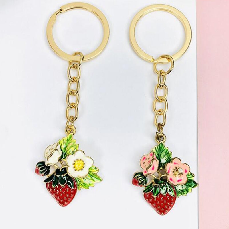 4Pcs Adorable Strawberry Keychains Chic Car Bag Pendants Metal Key - Image 2