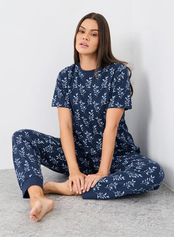 Styli Styli Cotton Floral Dropped Shoulder T-Shirt and Pyjama Set