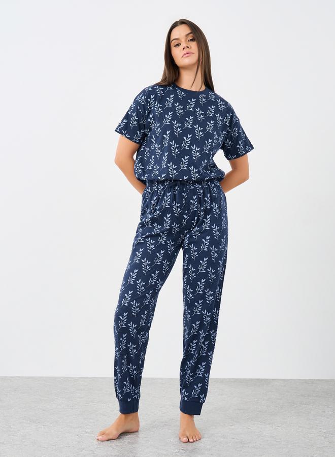 Styli Cotton Floral Dropped Shoulder T-Shirt and Pyjama Set - Image 3
