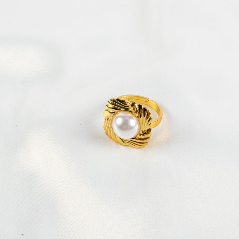 خاتم أستانليس ستيل ذهبي فري ساييز - Image 2