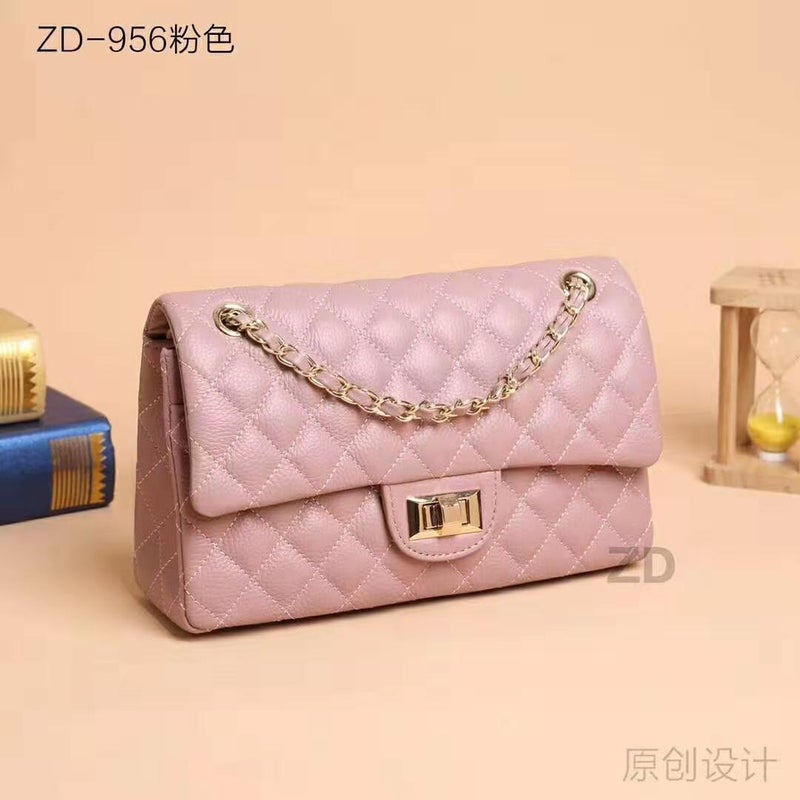Explosions Small Fragrant Style Rhombus Bag Top Layer Leather Retro Square Buckle Chain Bag Fashion Shoulder Bag - Image 4