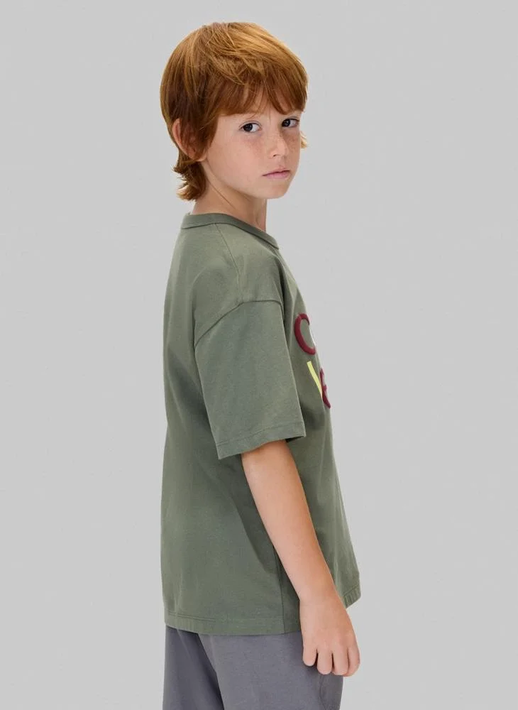 كالفن كلاين جينز Youth Graphic Crew Neck T-Shirt