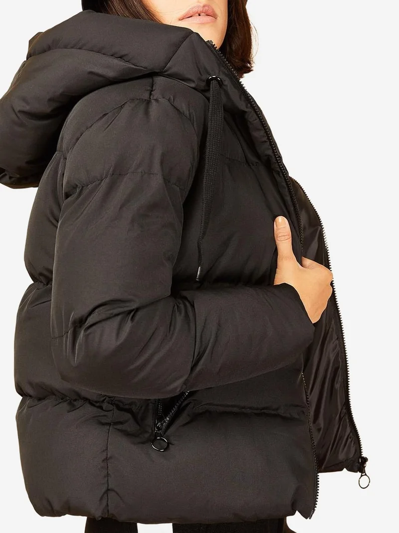 بيانكو لوتشي معطف مبطن بالزغب بغطاء رأس من لوتشي