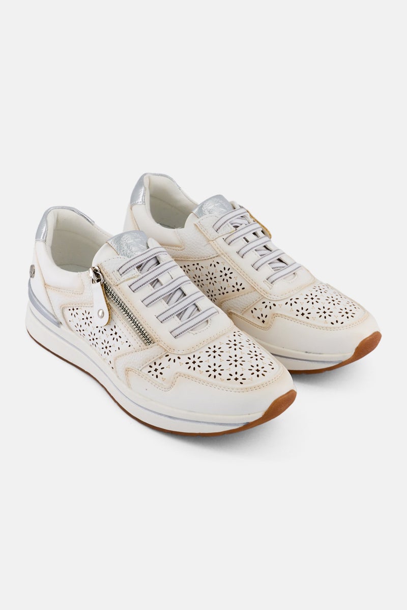 Xti Women Z,C Plata Zipper Casual Shoes, Off White  - Image 1