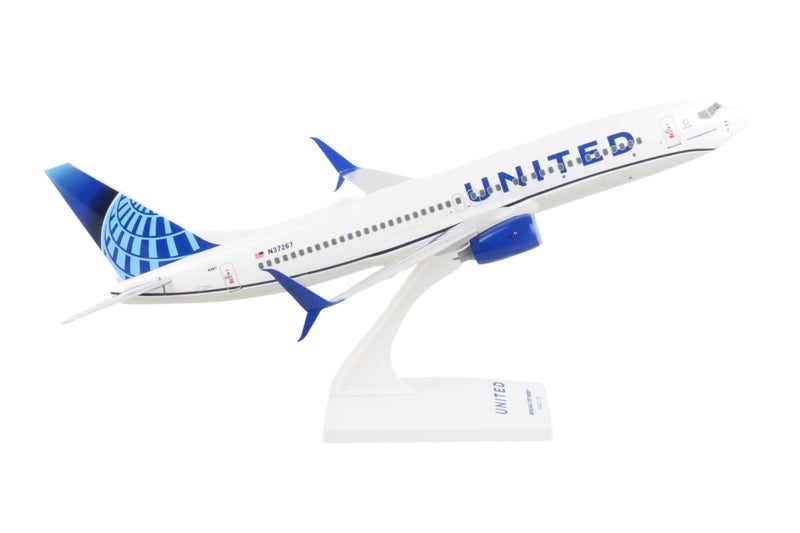 Skymarks United Airlines Boeing 737-800 1/130 Scale Model – Officially Licensed Replica in 2019 New Livery with Snap-Fit Assembly & Display Stand for Ages 14+ - Image 3