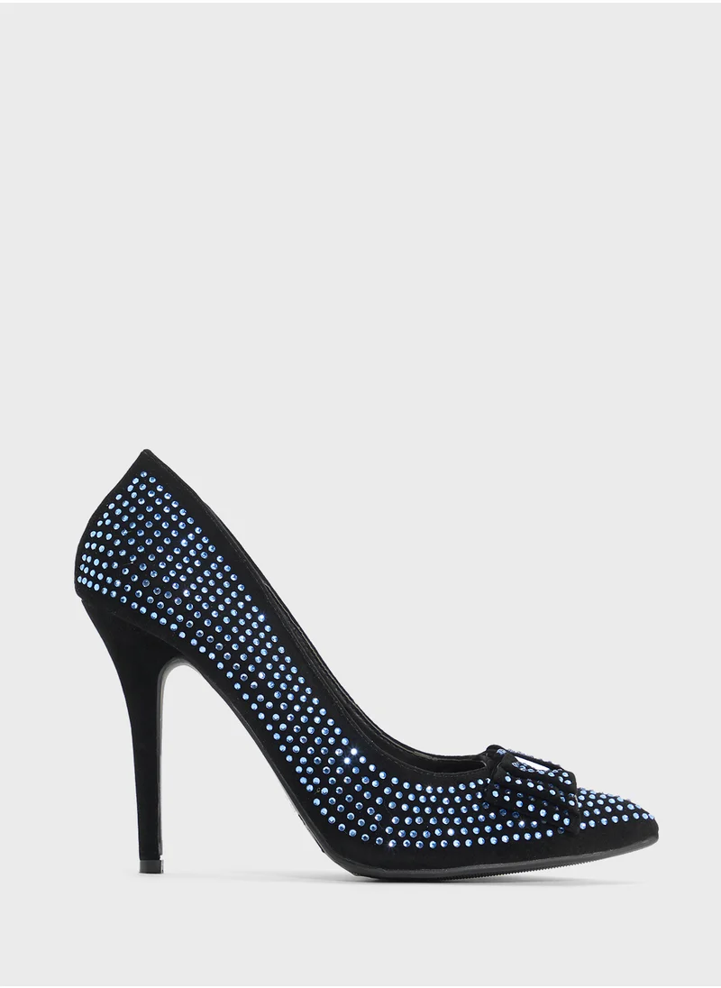 ايلا ليمتد اديشن Studded Pump With Bow