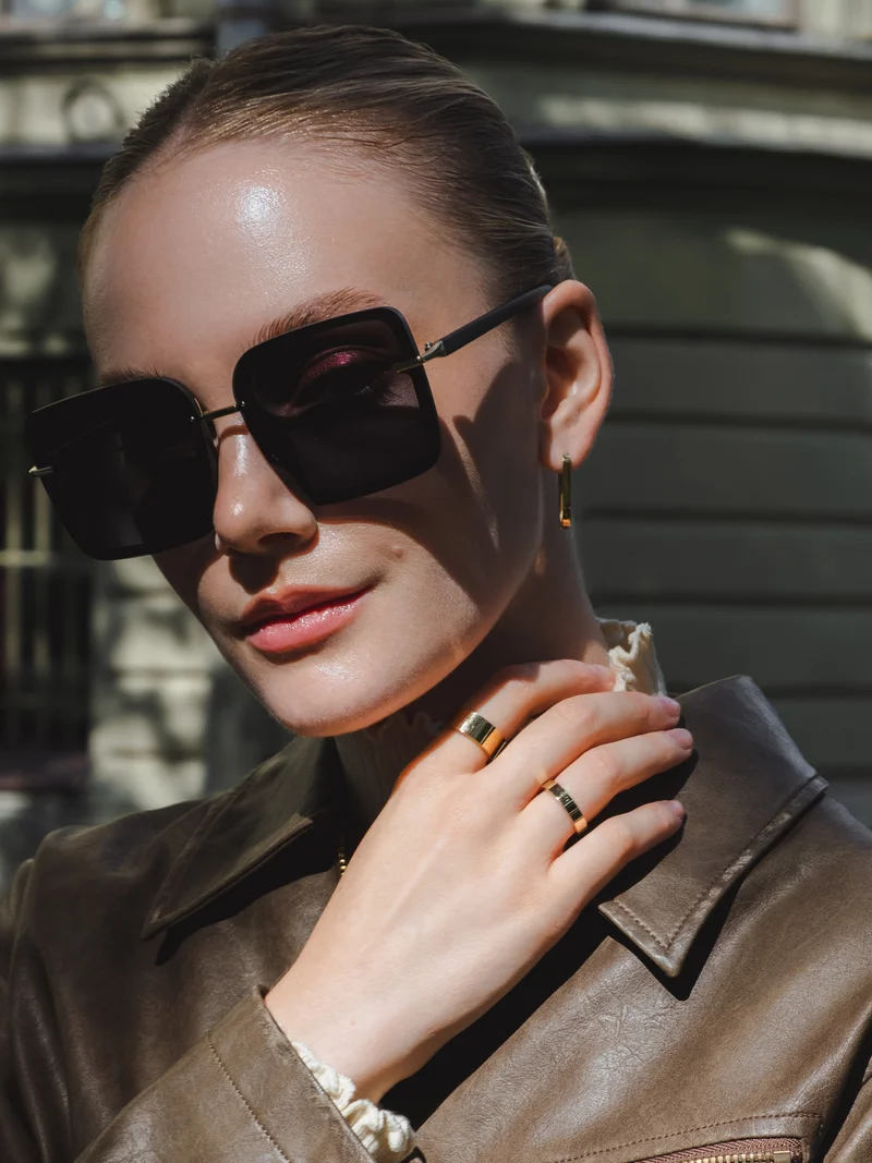 Lichi  Sunglasses with square lenses for Women | Best Price UAE
