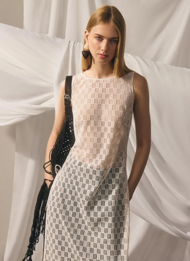Lichi Finely-knit sleeveless midi shirt dress