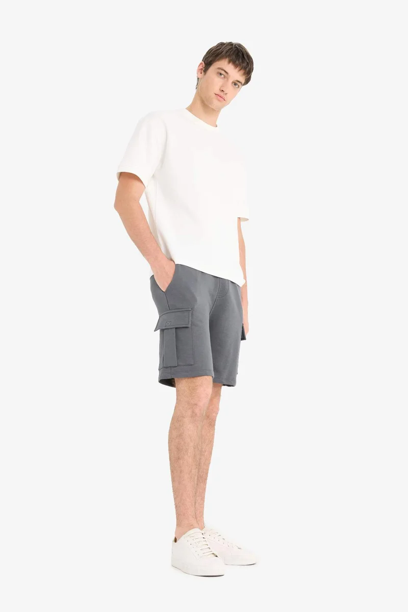 ديفاكتو Regular Fit Tied Waist Cargo Shorts