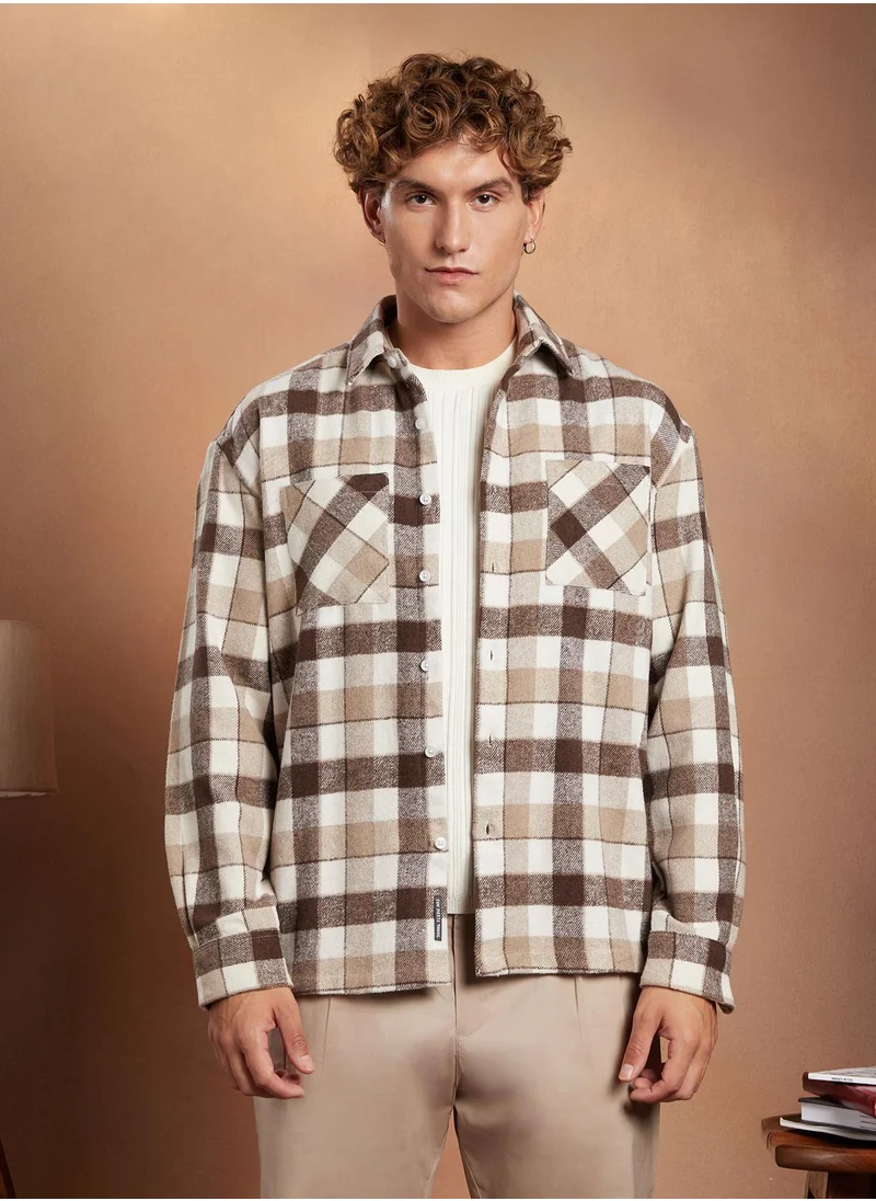 كامبوس سوترا Campus Sutra Men's Brown & Beige Buffalo-Check Utility Shacket For Casual Wear | Spread Collar | Long Cuffed Sleeves | Button Closure | Overshirt/Shacket Crafted With Comfort Fit For Everyday Wear