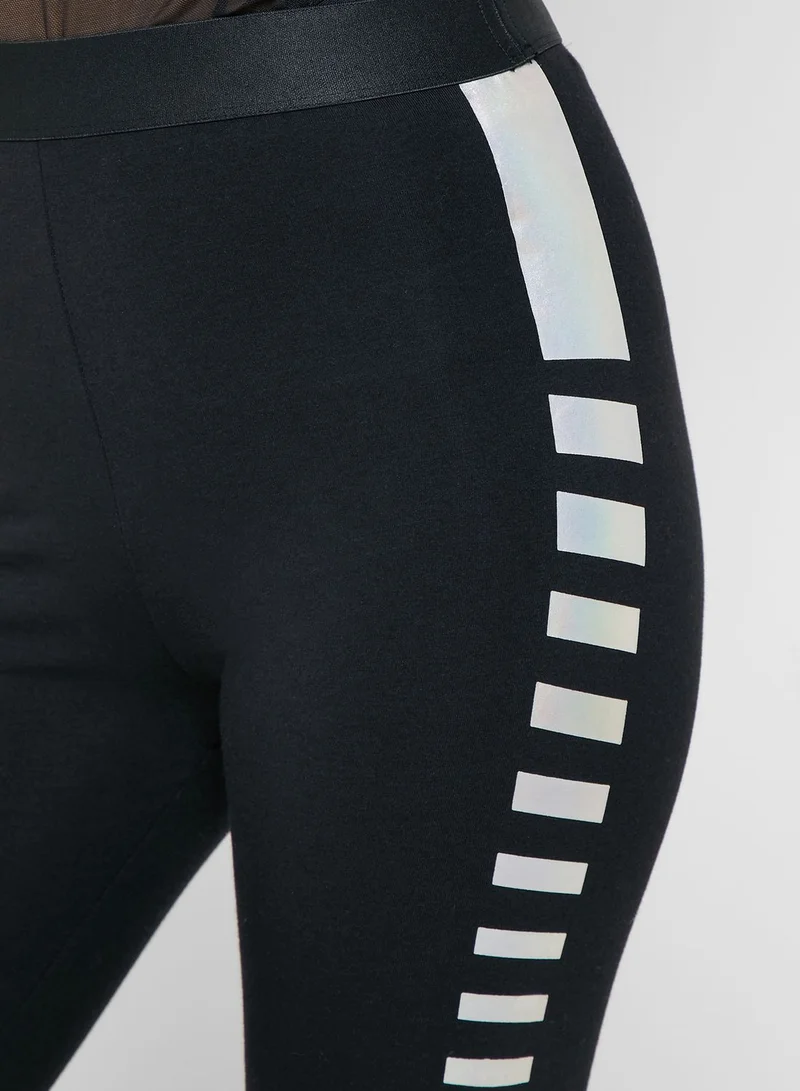 FOREVER 21 Side Panel Biker Shorts