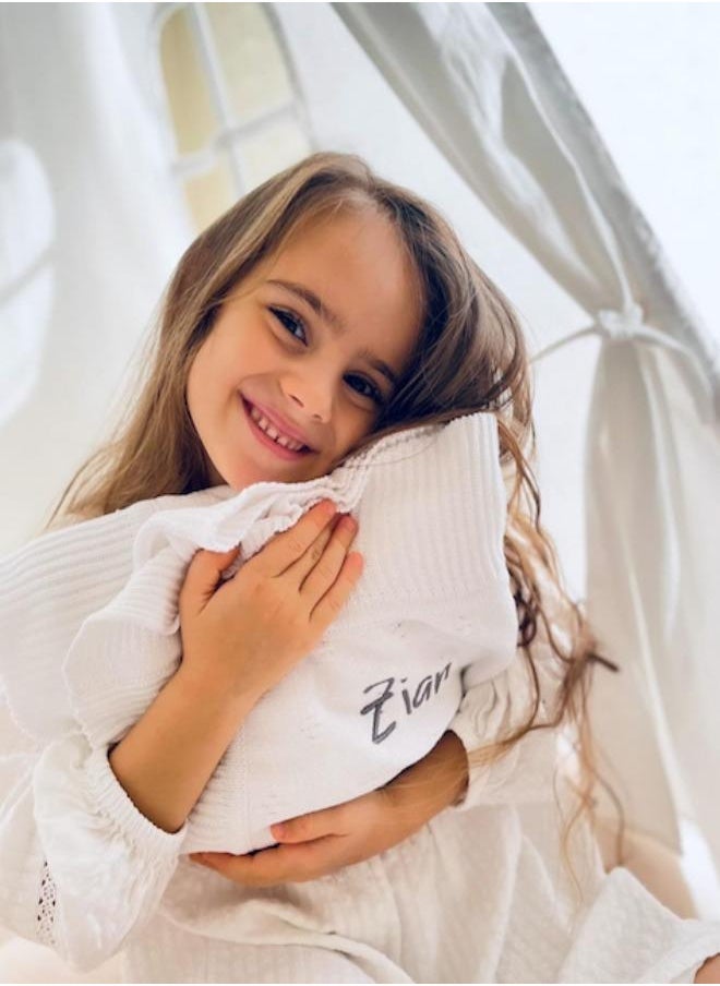 Elli Junior - Huge Knitted Blanket In Organic Cotton, White - Image 1