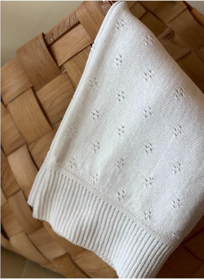 Elli Junior - Huge Knitted Blanket In Organic Cotton, White - Image 1