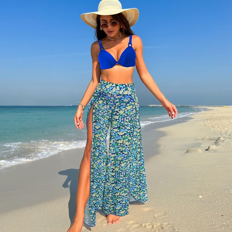 بذلة سباحة نسائية من ثلاث قطع بتصميم أوروبي وأمريكي جديد، تشمل بنطالًا طويلًا وبيكيني
