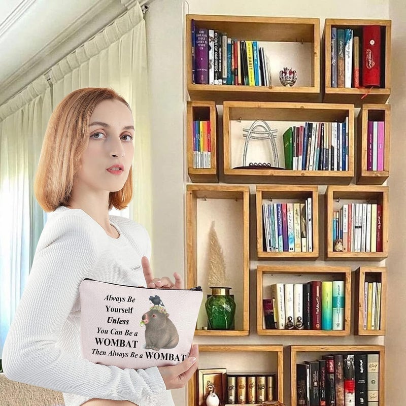 LEVLO Funny Wombat Cosmetic Makeup Bag - Image 5