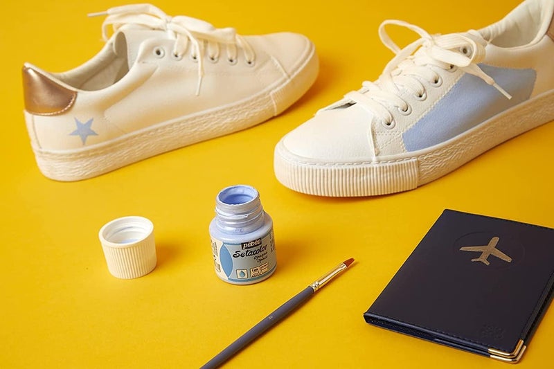 Pebeo Setacolor Opaque Fabric Paint - 250ml Bottle in Black - Image 3