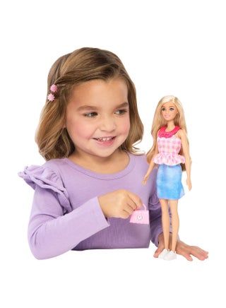 EASY TO DRESS Barbie Doll Featuring Easy to Dress, Snap on Fashions, Fashion Dolls with Brushable Blonde Hair - view 2