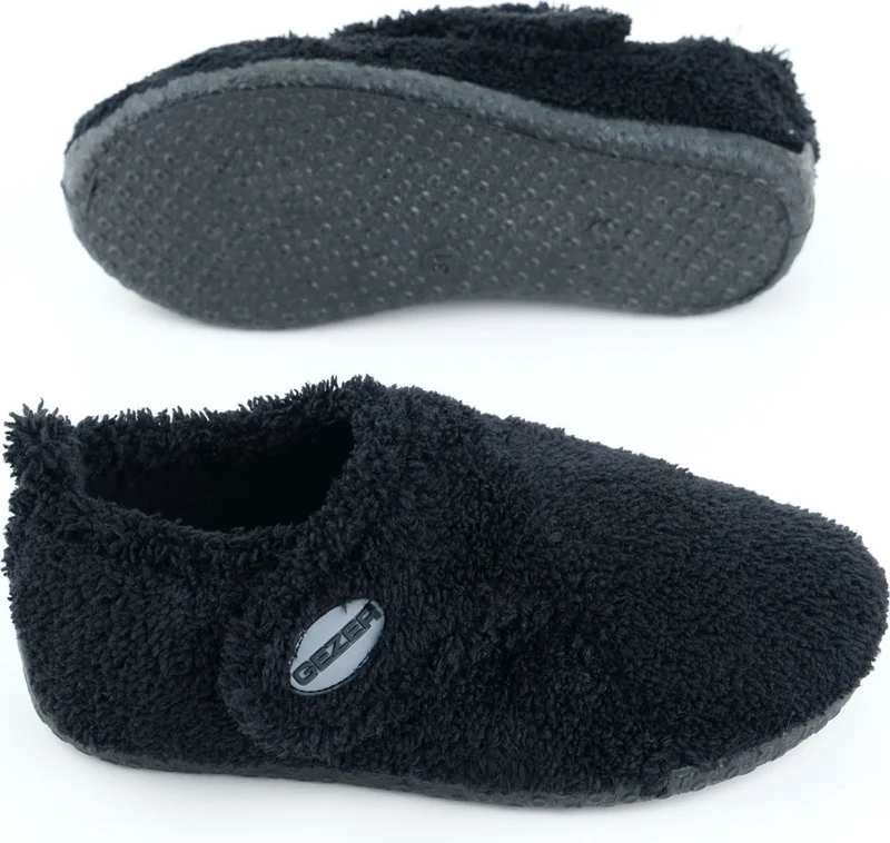 جيزر Winter Boy Plush Comfortable Sole Velcro Adjustable Home School Nursery Slippers Shoes