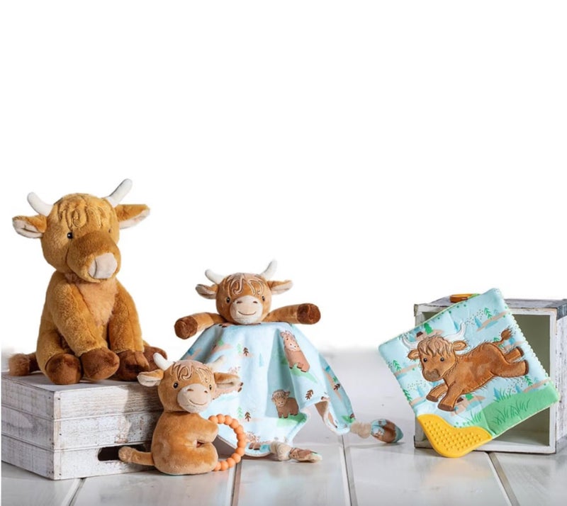 Mary Meyer Crinkle Teether Toy with Baby Paper and Squeaker 6 x 6Inches Hetty Highland Cow - Image 5