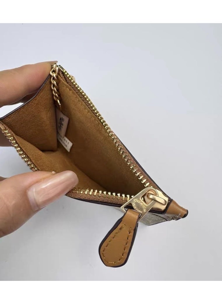 كوتش اوت ليت محفظة عملة وحامل بطاقات من ماركة أزياء - Image 3