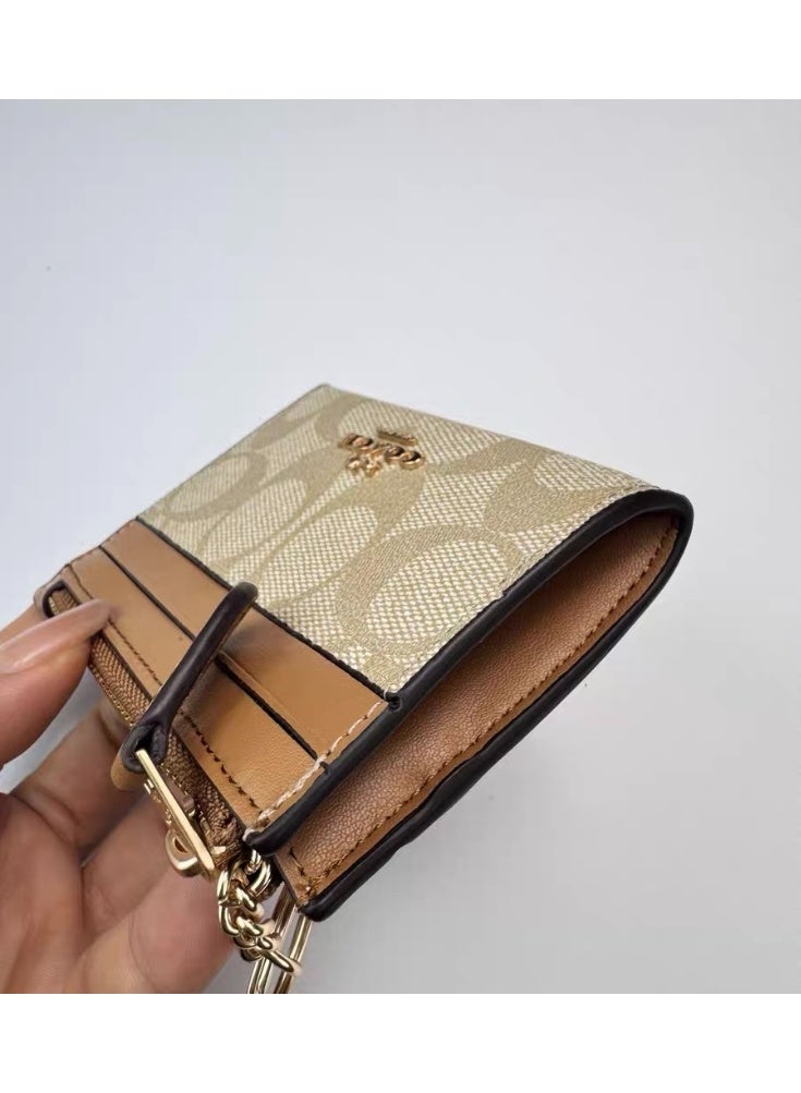 كوتش اوت ليت محفظة عملة وحامل بطاقات من ماركة أزياء - Image 4