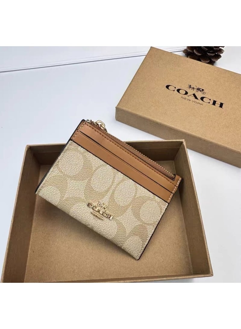 كوتش اوت ليت محفظة عملة وحامل بطاقات من ماركة أزياء - Image 1