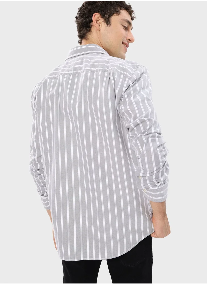 American Eagle Striped Classic Fit Shirt
