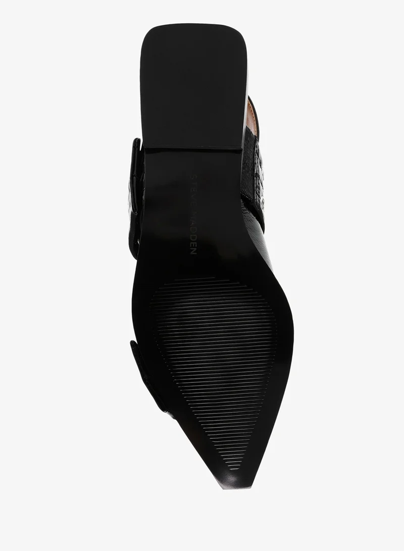 Steve Madden BLK PATENT GRAND AVE Eyelet Detail Singback Flats for Women | Best Price UAE