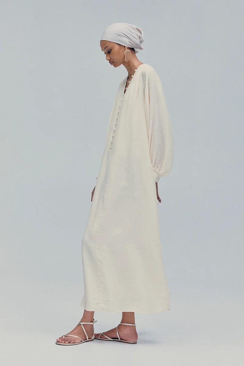 H&M Balloon-sleeved dress