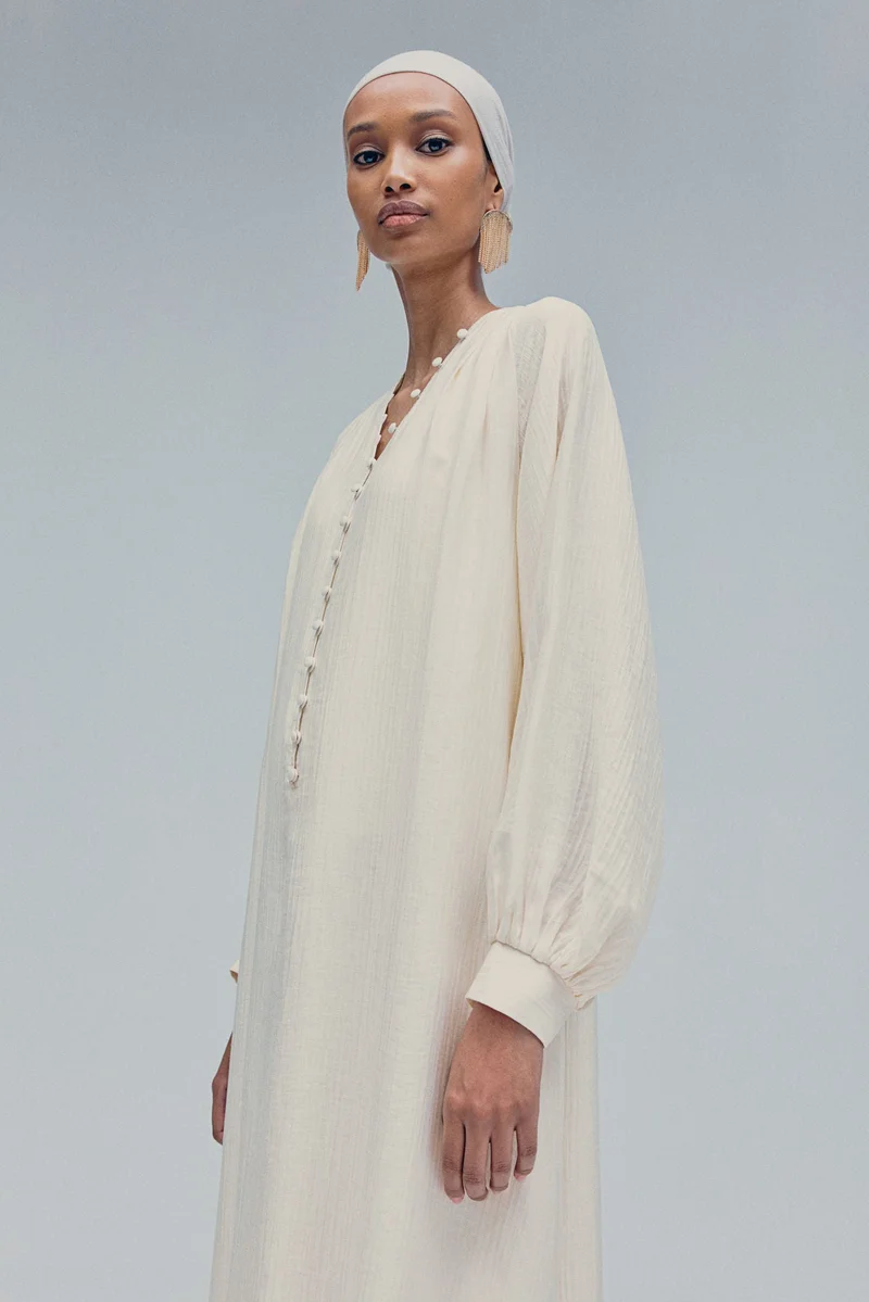 H&M Balloon-sleeved dress
