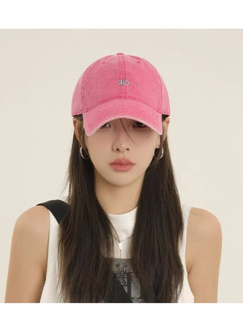 alo Alo's new baseball cap - a men's and women's universal style, featuring a breathable design and with sun protection function.