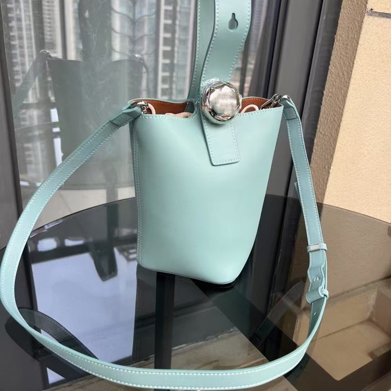 [Star Same Style] Luojia Genuine Leather Fortune Bucket 2025 Simple Fashion One-Shoulder Underarm Bucket Bag - Image 2