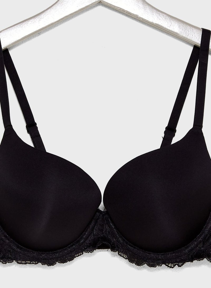 Dorina Lace Detail Push Up Bra  - Image 3