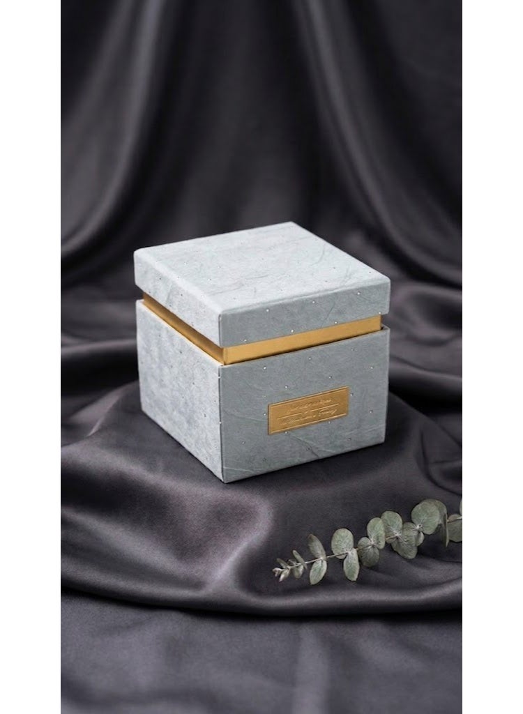 Embellished Gift Box with Ribbon Bow - Image 2