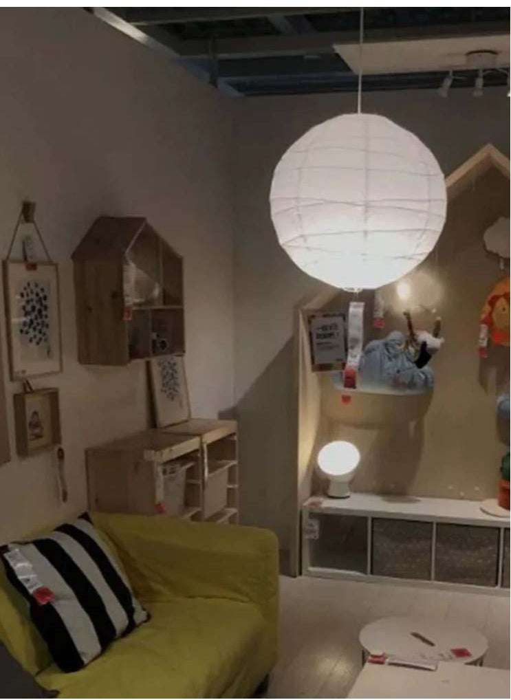 Generic Set of 2 white chandelier pendant lights  - Image 3
