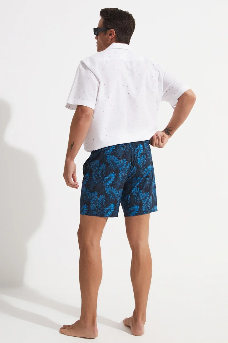 جون Men's Regular Fit Patterned Denim Shorts