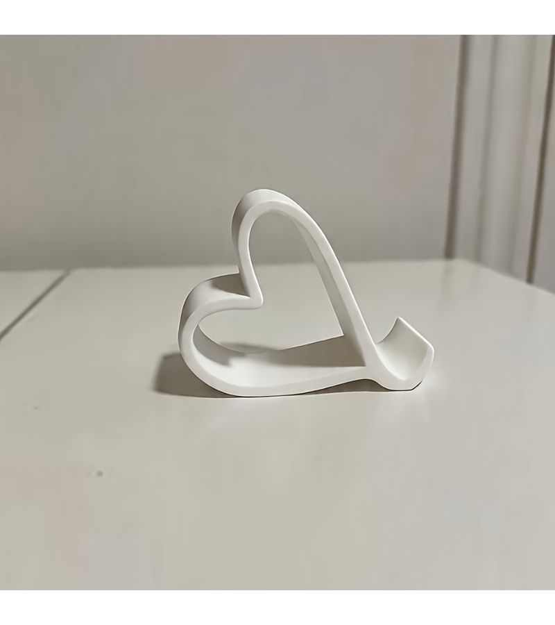 White Heart Shaped Phone Stand Portable Desk Ornament Simple Creative Home Office Decor - Image 1