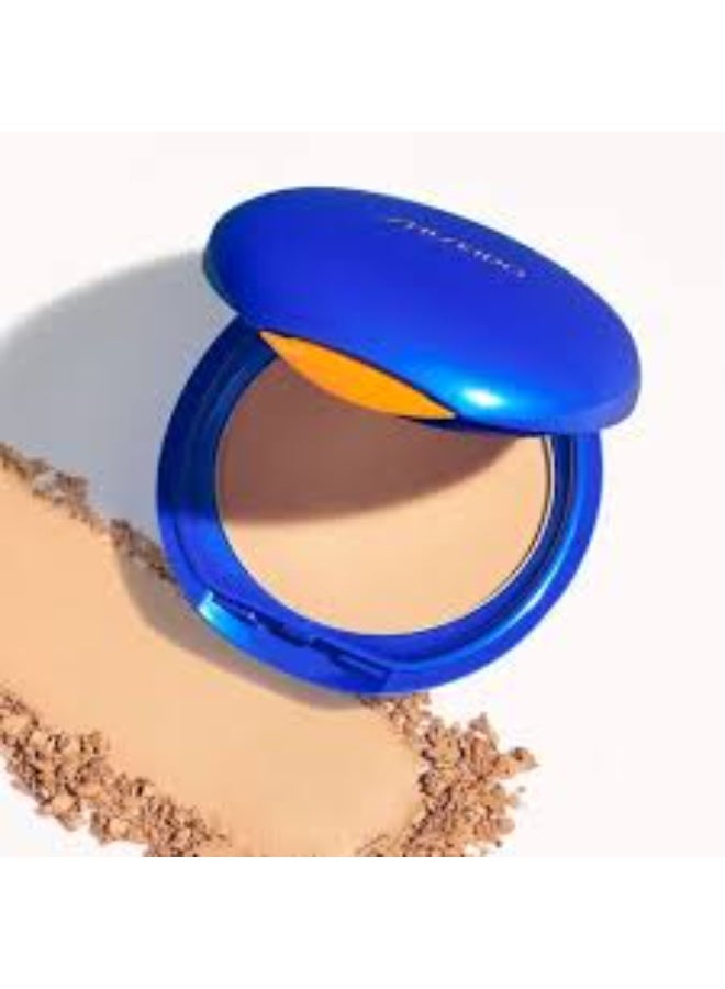 كريم أساس شيسيدو المضغوط الواقي من الأشعة فوق البنفسجية بعامل حماية من الشمس 30، لون بيج متوسط، 12 جرام - Image 2